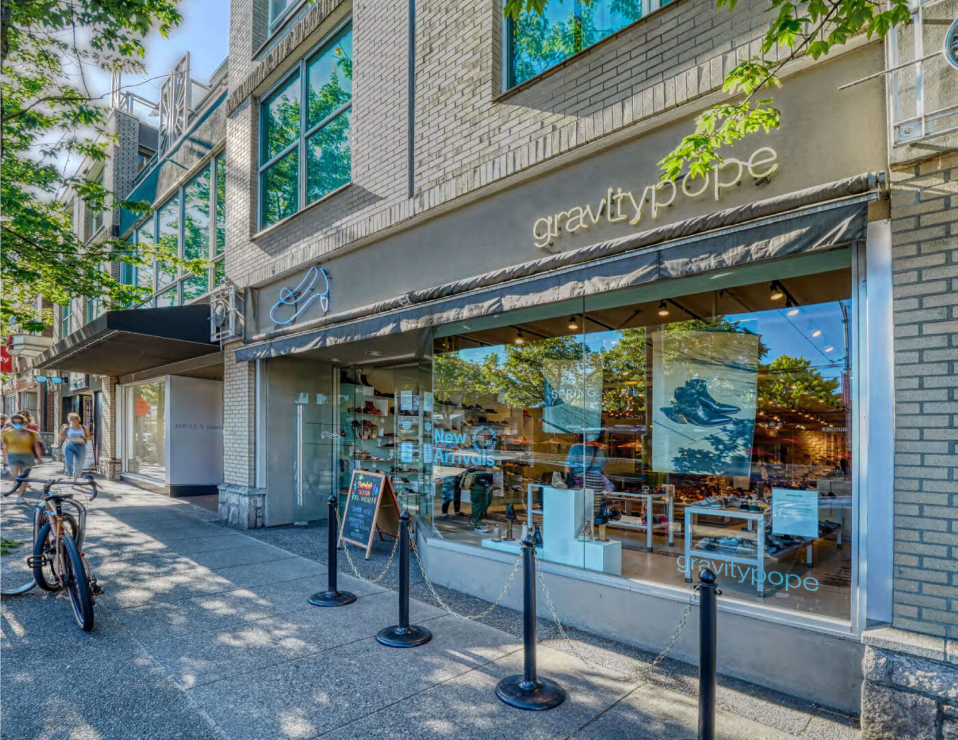 2211 West 4th street level commercial gravity pope